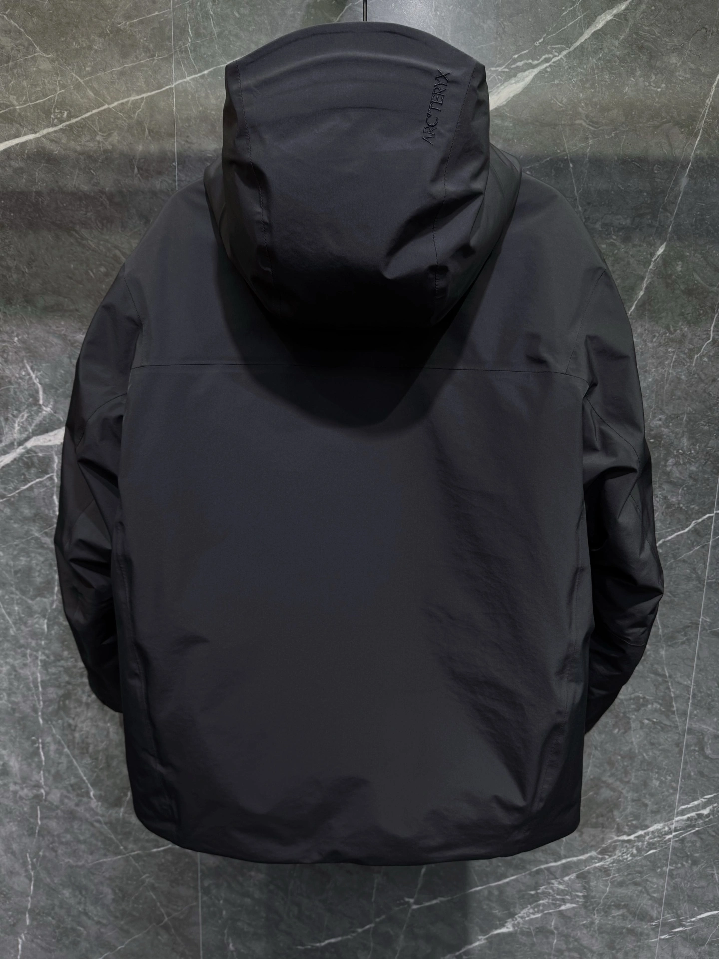 wg.luxury-- 1r3t5ryx Down jacket item:E-F409J2212H